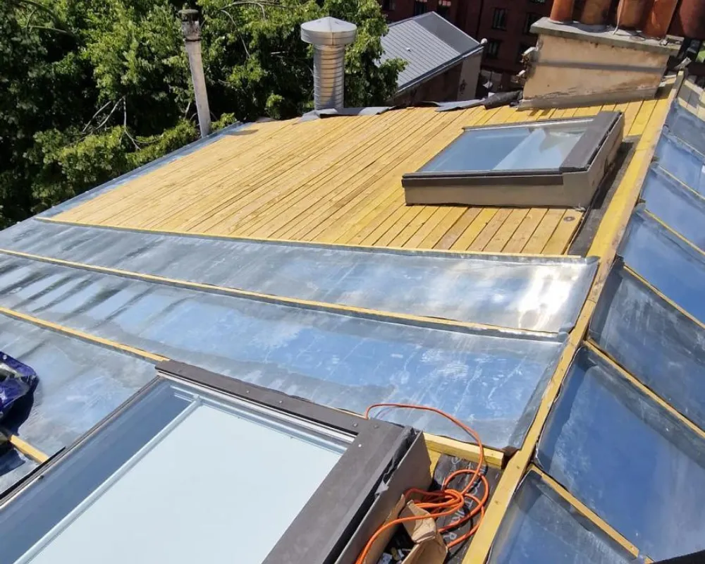 Zinguerie & pose de Velux à Poitiers - intervention